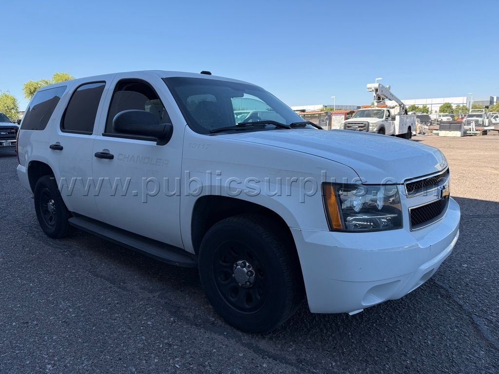 2013 CHEVROLET TAHOE - NO SHIP - FA 13117 — photo 1