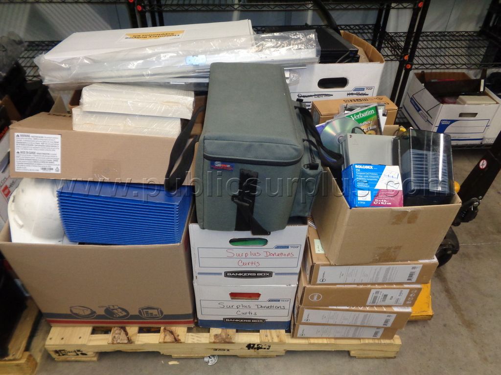 Computers and Books — photo 1