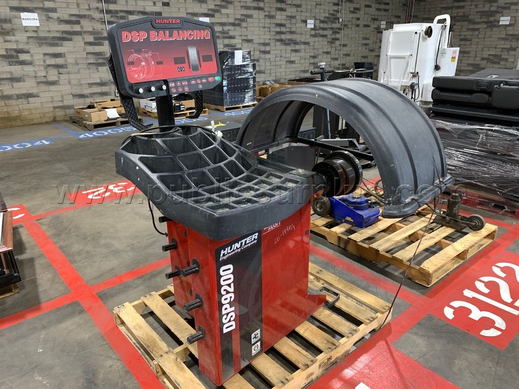 Tire Balancer, Hunter DSP9200 /KK — photo 1