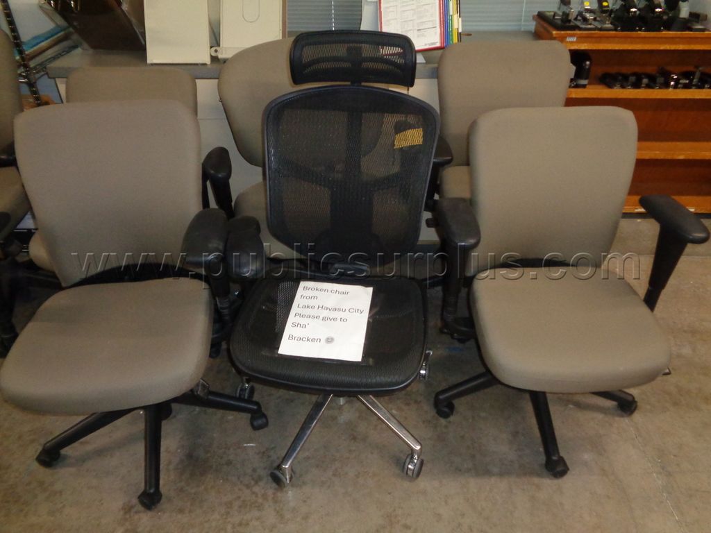 Office Chairs — photo 1