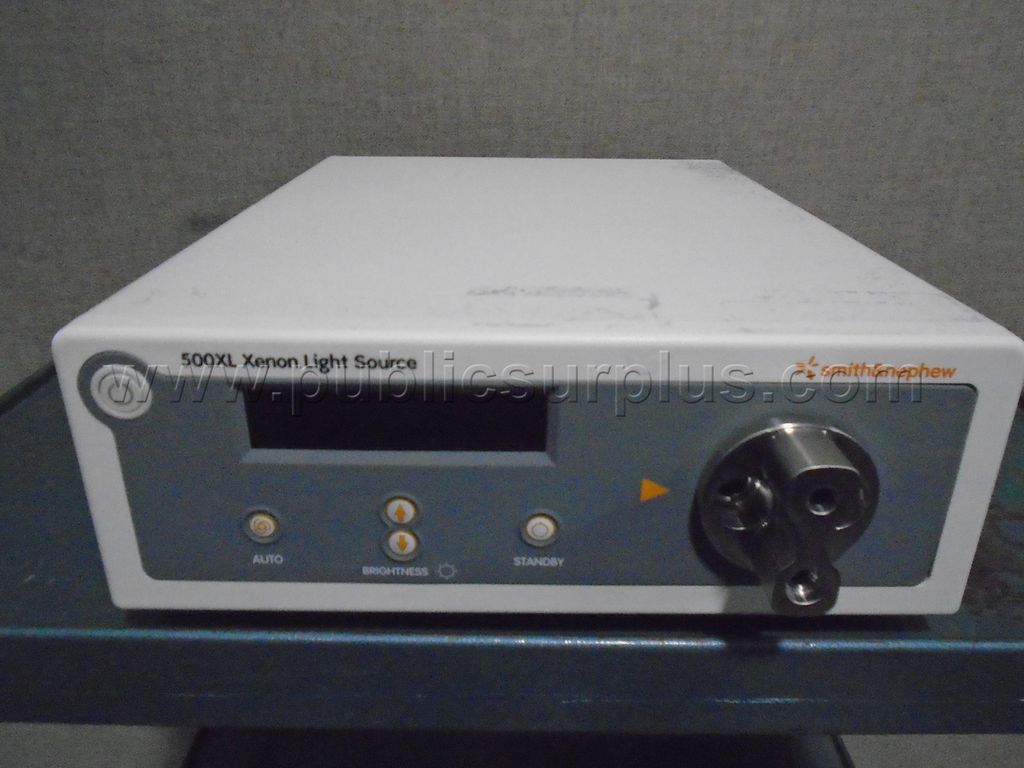 Smith & Nephew 500XL Xenon Light Source — photo 1