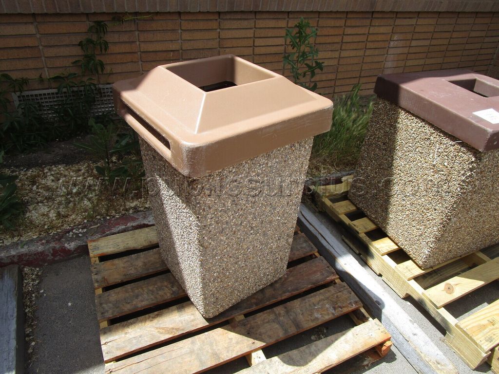 CONCRETE GARBAGE CAN (43531)PL — photo 1
