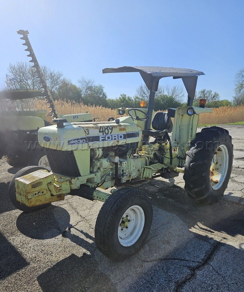 1993 Ford 4630 Tractor Mower — photo 1