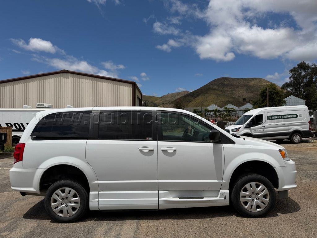 2018 Dodge Grand Caravan BraunAbility — photo 1