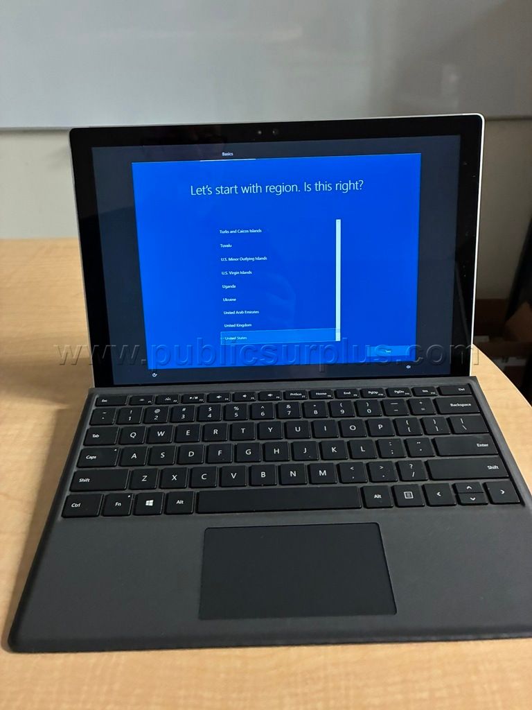 Microsoft Surface Pro 4 — photo 1