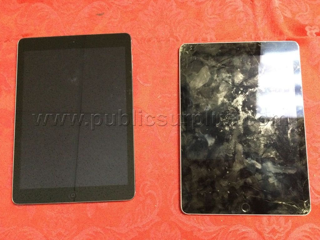 LOT OF (2) APPLE IPADS - SOLD AS IS - 650 — photo 1