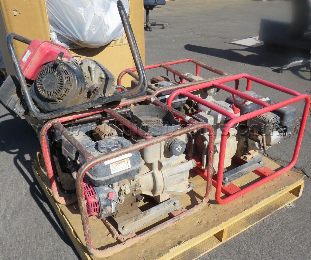 Lot of Non-Working Pumps   **Unknown Condition** — photo 1