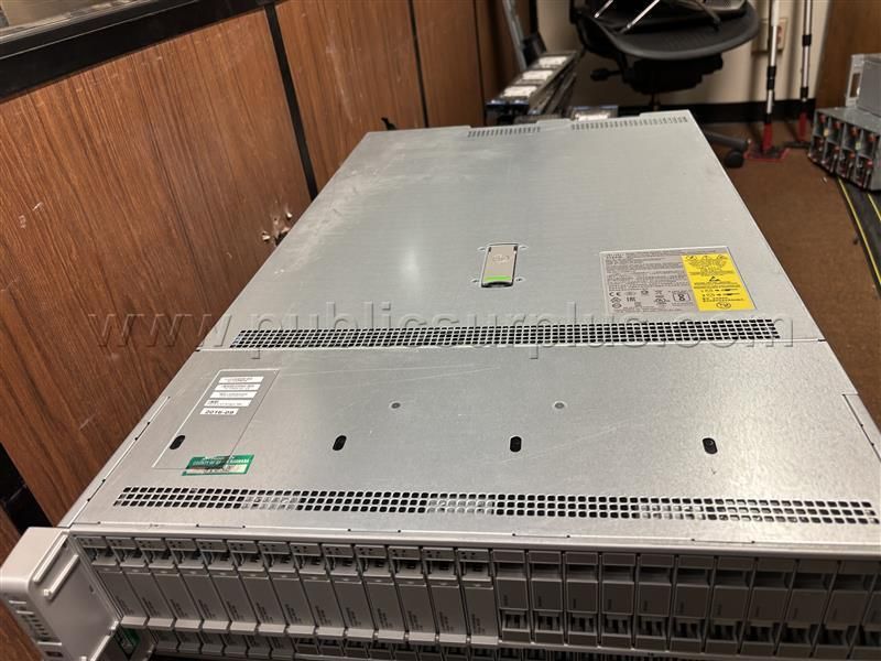 Cisco UCS C240 M4 (9022) — photo 1