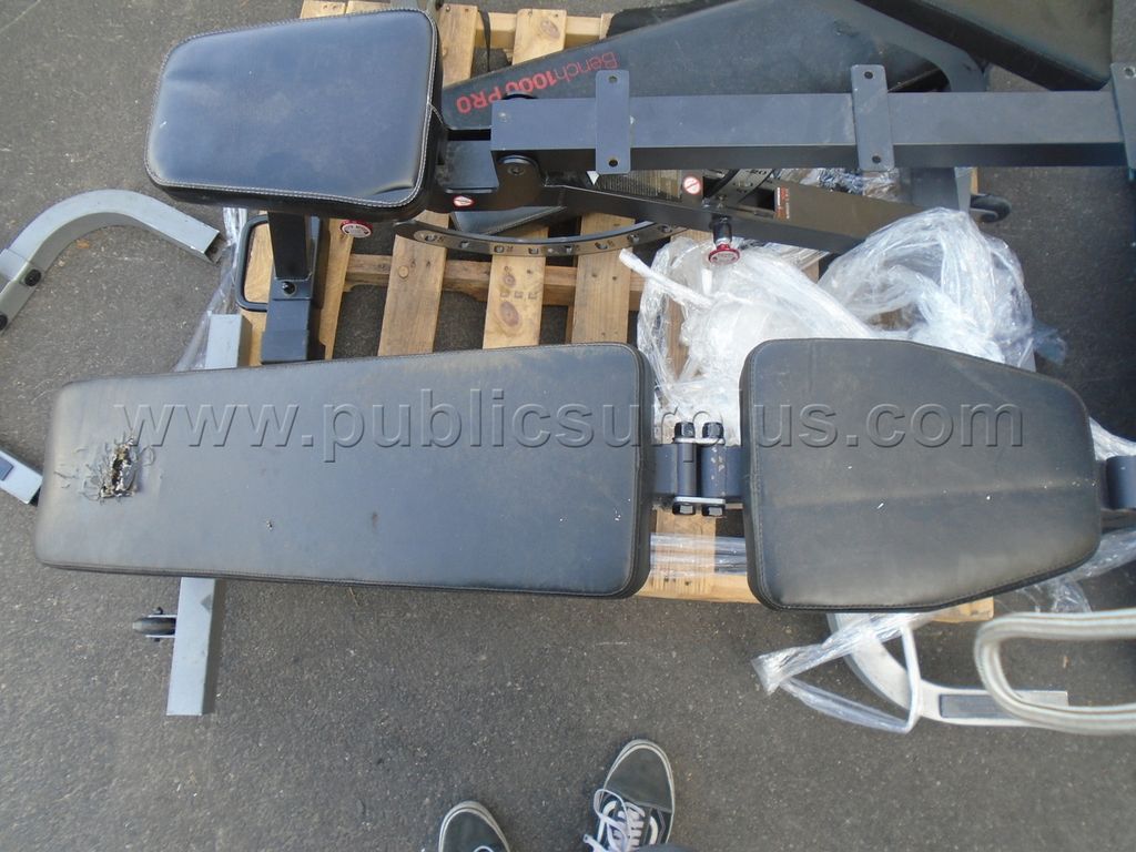 Bench Press (Bench Only) — photo 1