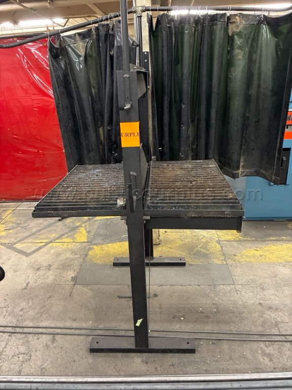 Welding Station — photo 1