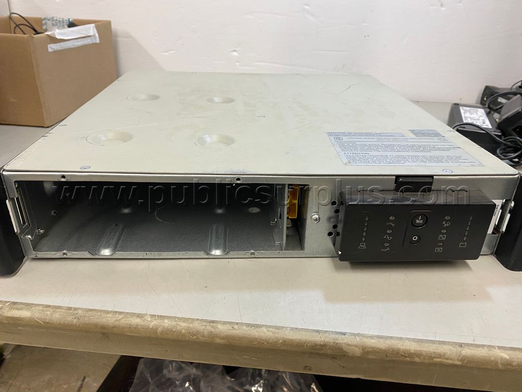 Server APC 2 — photo 1