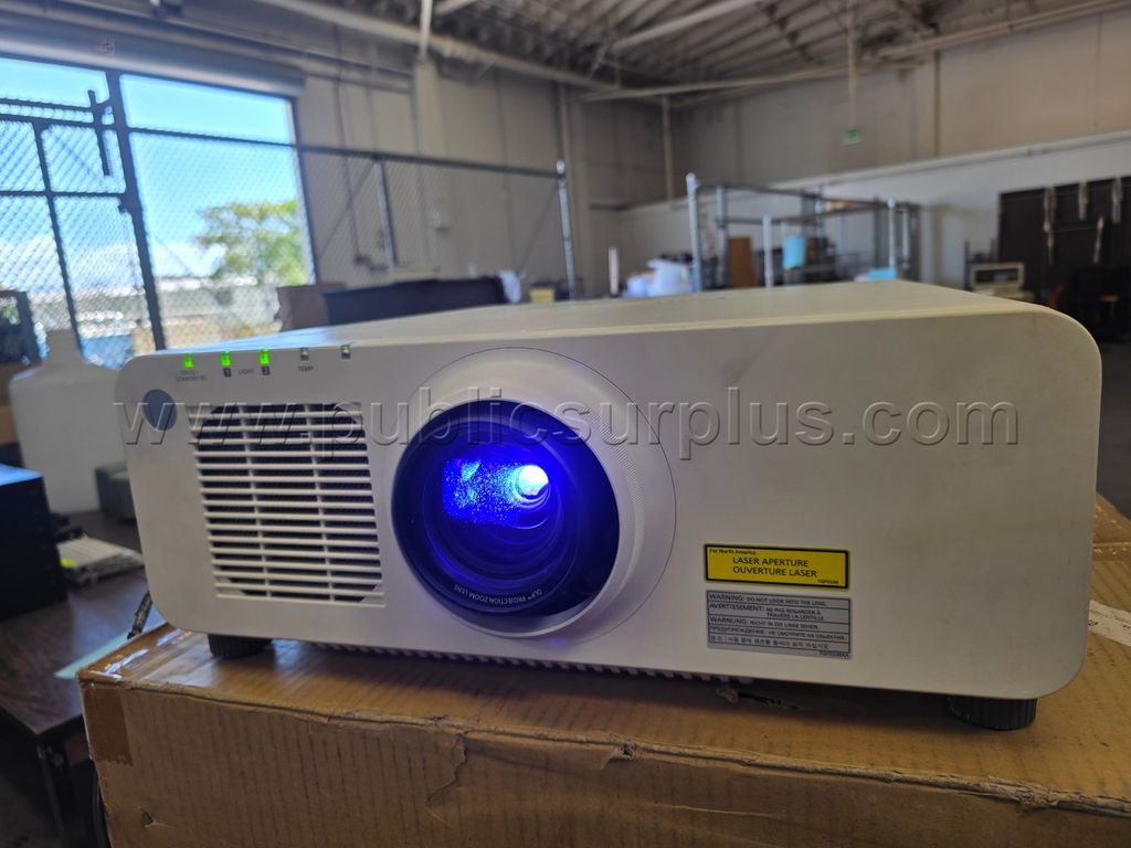 Panasonic DLP Projector PT-RW630W (20161000098) — photo 1