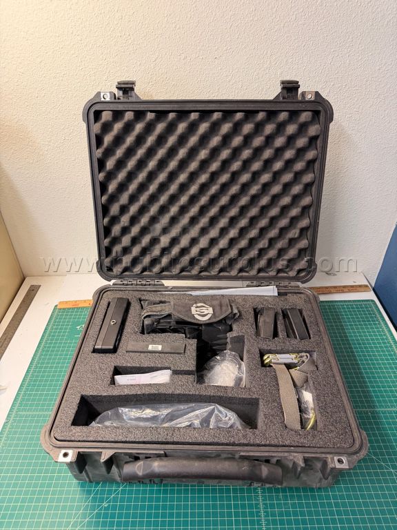 nVision XTP Thermal Imager with protective case — photo 1