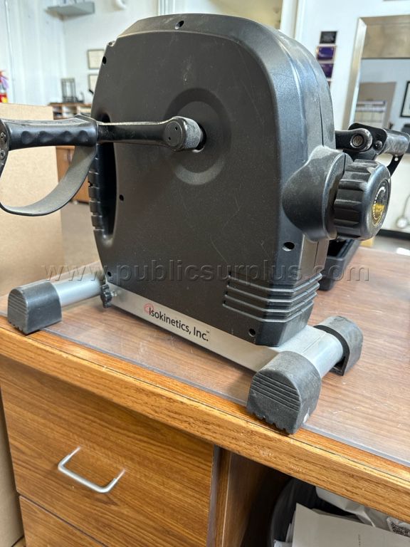 Isokinetics Pedaling Machine — photo 1