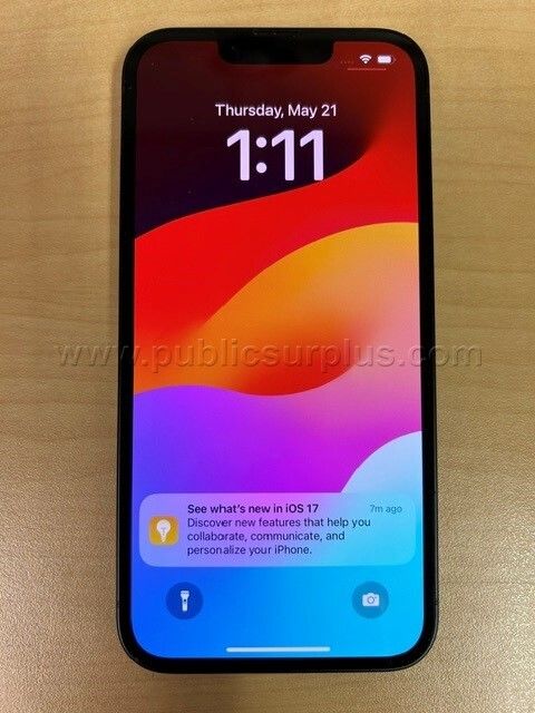 iPhone 13 - 128 GB — photo 1