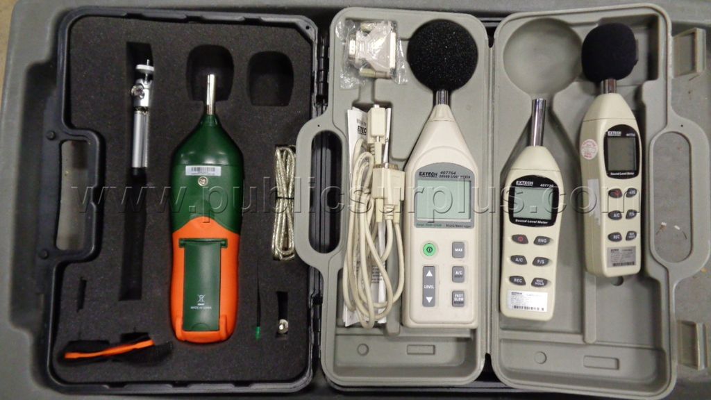 LOT OF 4, EXTECH INSTRUMENTS DATA LOGGING SOUND LEVEL METERS — photo 1