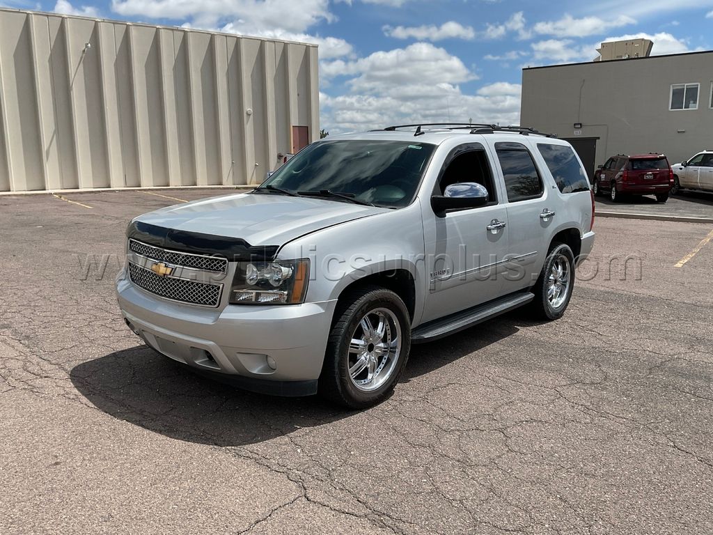 2010 Chevy Tahoe #2025-00122A — photo 1