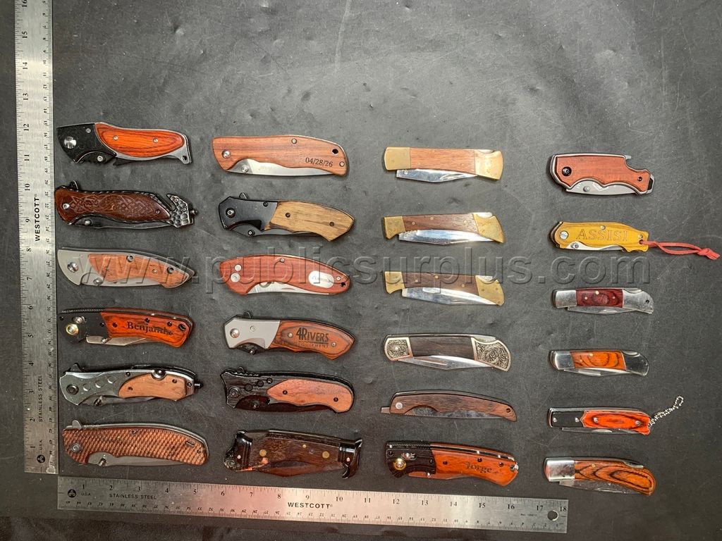 Assorted Wood-Style Knives - Shipping $14.99 /KK — photo 1