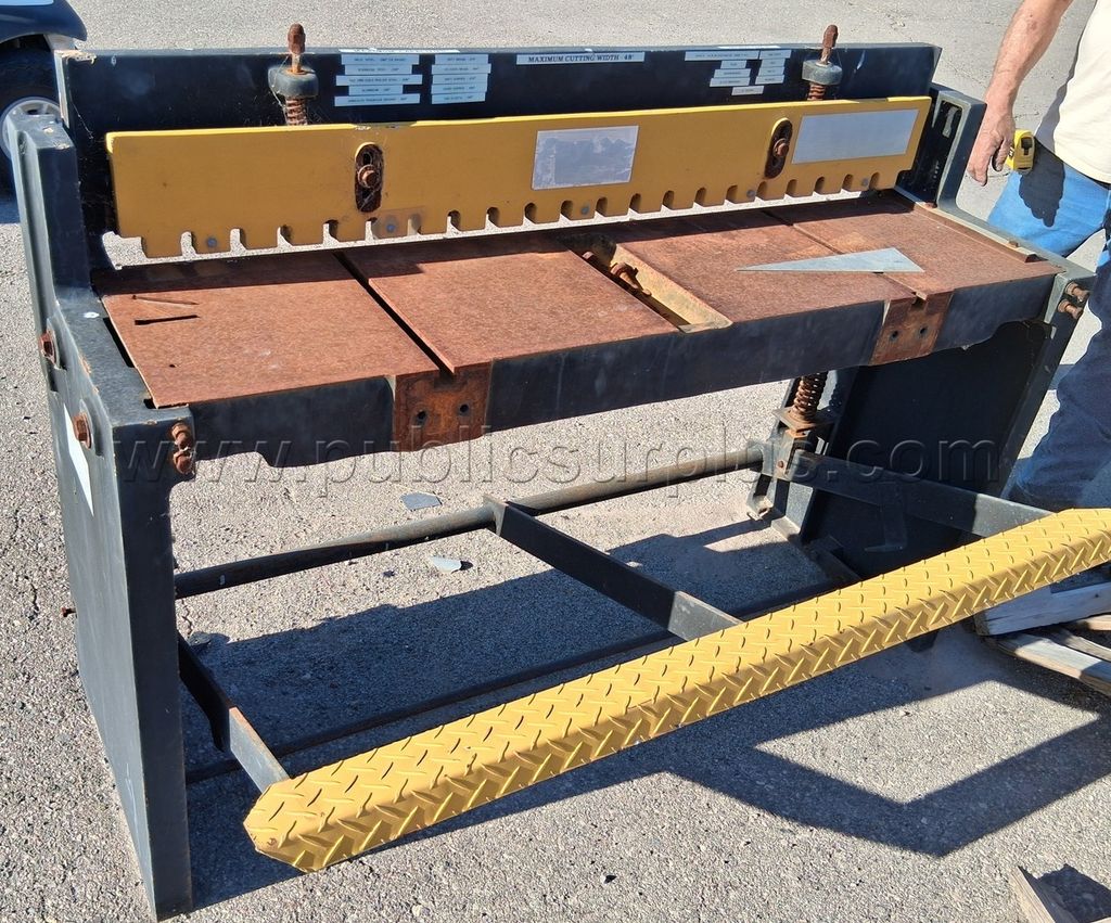 Dayton 52in Foot Shear — photo 1