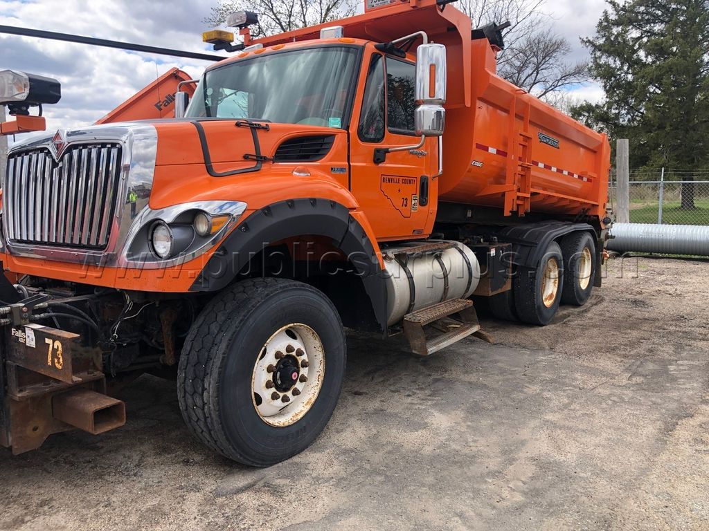 2011 International 7600 Truck with Snow Equipment — photo 1