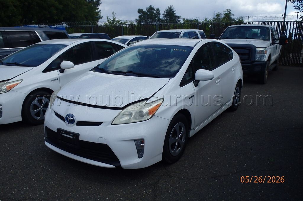 2013 Toyota Prius — photo 1