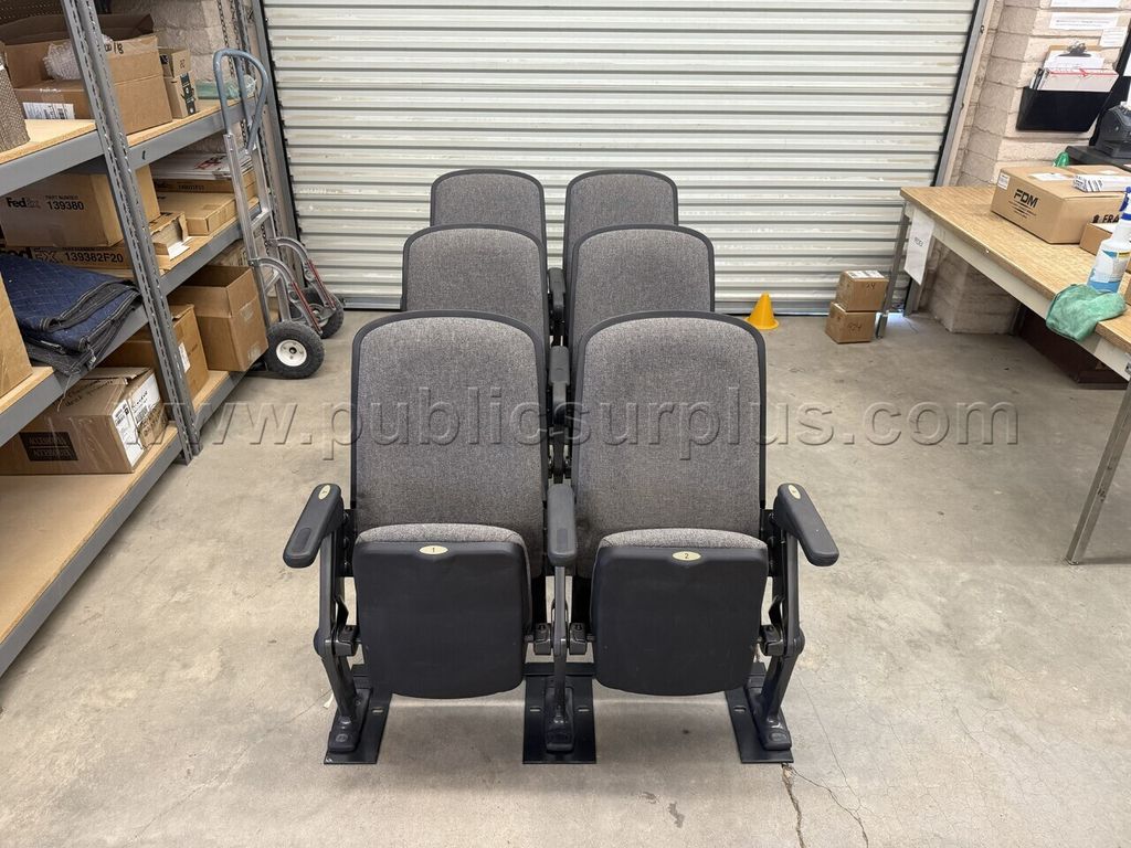 Theatre Seats — photo 1