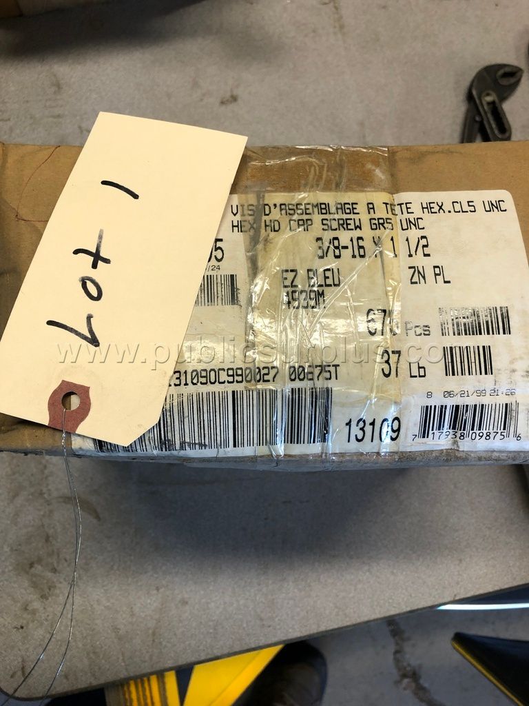 3/8"-16 x 1 1/2" Grade 5 Bolts (Lot 1) NEW — photo 1