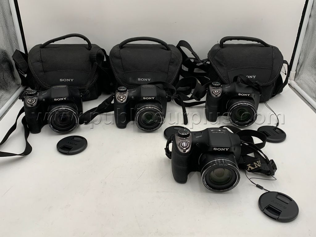 Digital Cameras, Sony Cyber-Shot - Shipping $20 /KK — photo 1