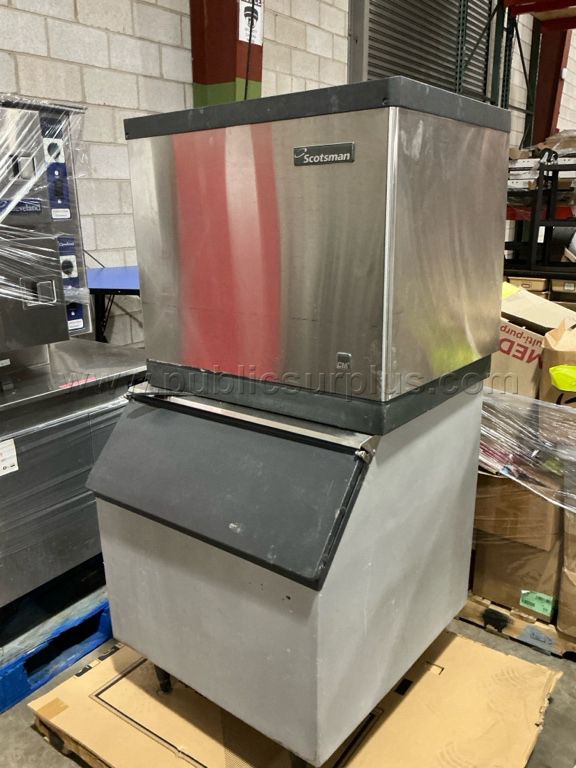 Scotsman ice machine — photo 1