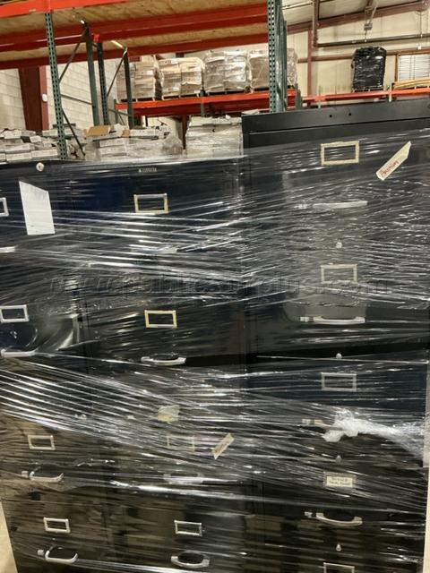 Lot of 4 2-drawer & 1 5-drawer filing cabinets with 2 Smartboards