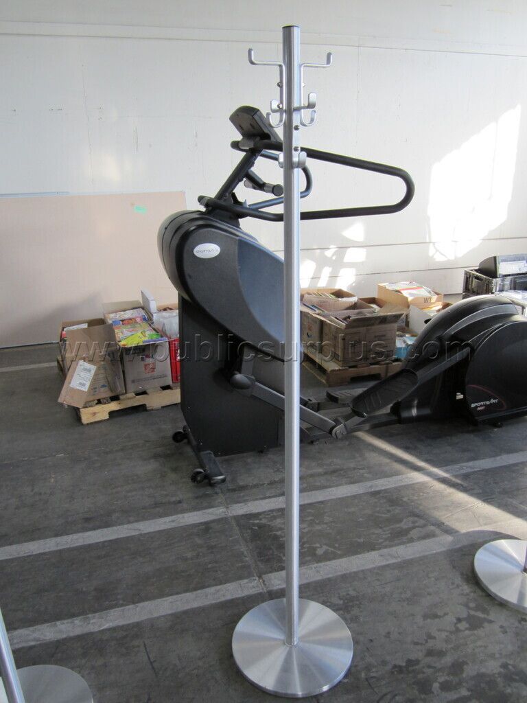 METAL COAT RACK (43557) — photo 1