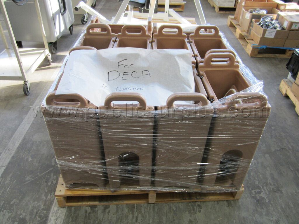 CAMBRO HOT/COLD DRINK DISPENSERS (43559)K — photo 1