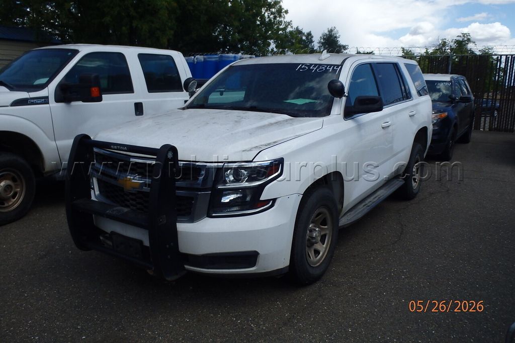 2018 Chevrolet Tahoe 4X4 — photo 1