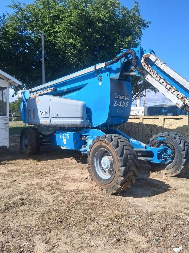 Genie Z135/70 Boom Lift — photo 1