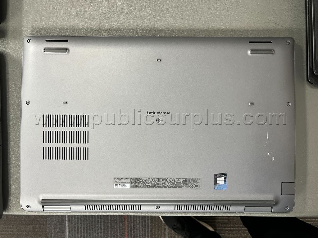 Dell Latitude 5520 — photo 1