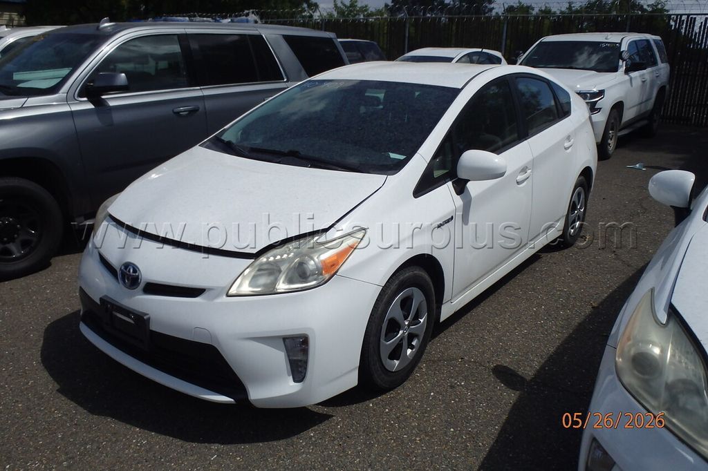 2013 Toyota Prius — photo 1