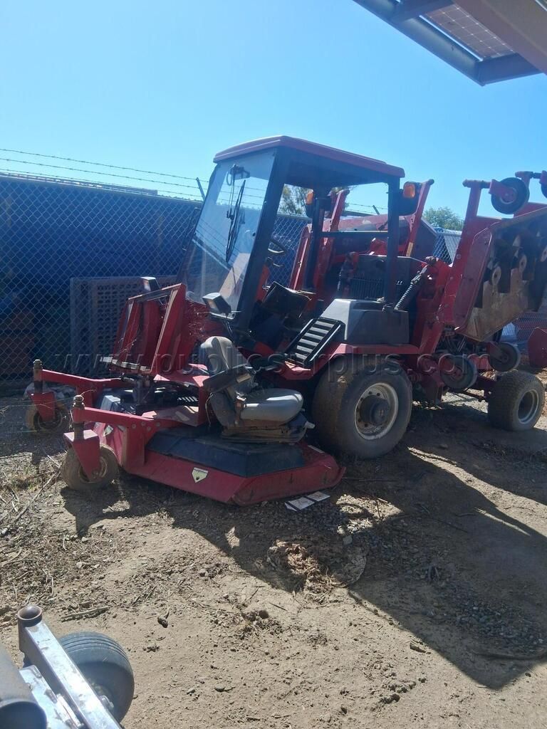 Toro GM580-D Riding Mower — photo 1