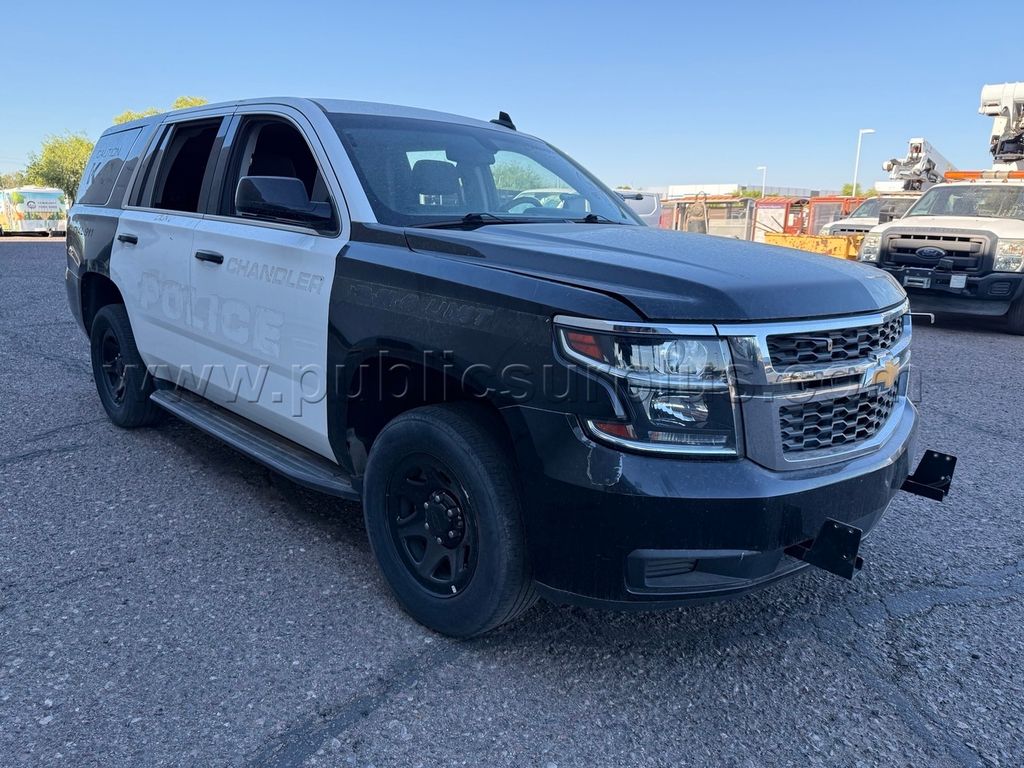 2018 CHEVY TAHOE K9 - MUST HIRE LICENSED TOW CO - FA 18600 — photo 1