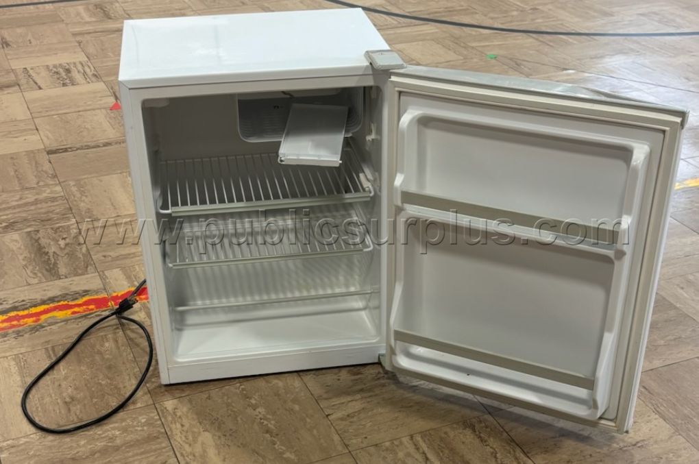 Haier 2.7 cu. ft. Compact Mini-Refrigerator HSP03WNAWW - photo 1
