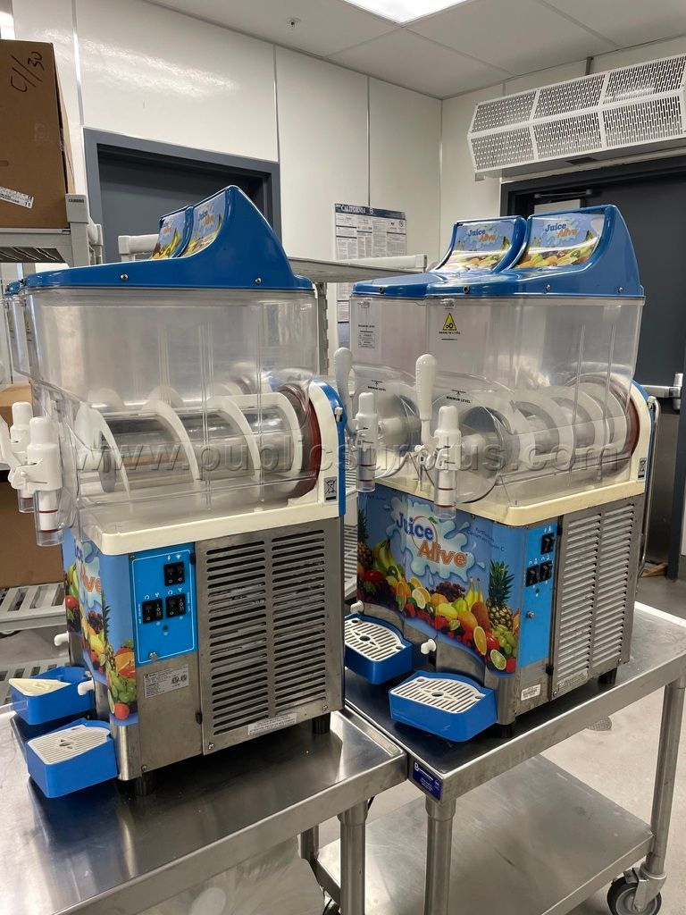 Juice dispenser machines — photo 1