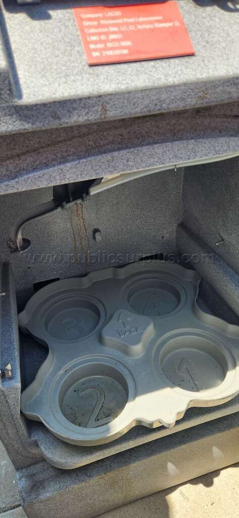 ISCO 5800 Auto Sampler — photo 1
