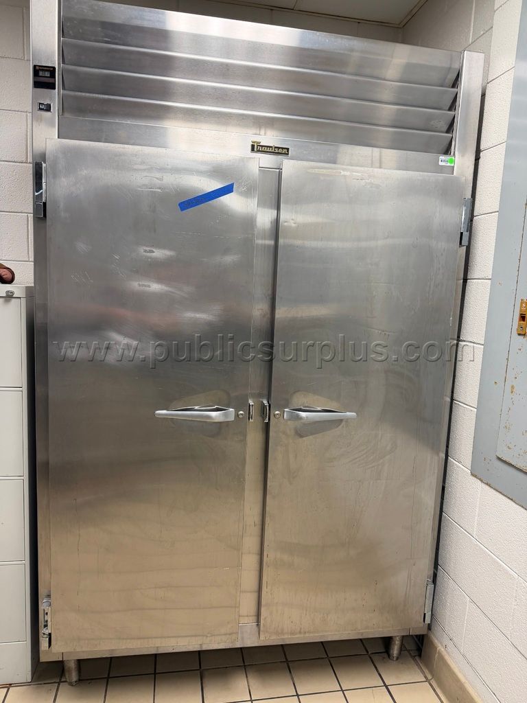 Reach-In Cooler — photo 1