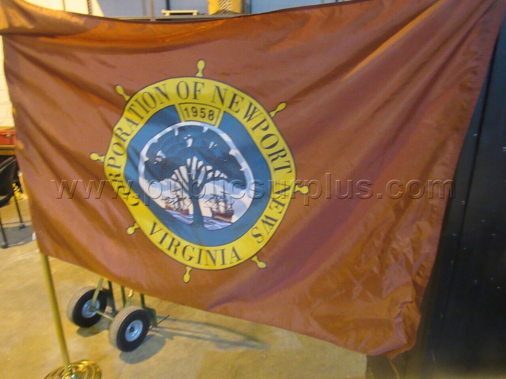 Lot 1099  Flag — photo 1