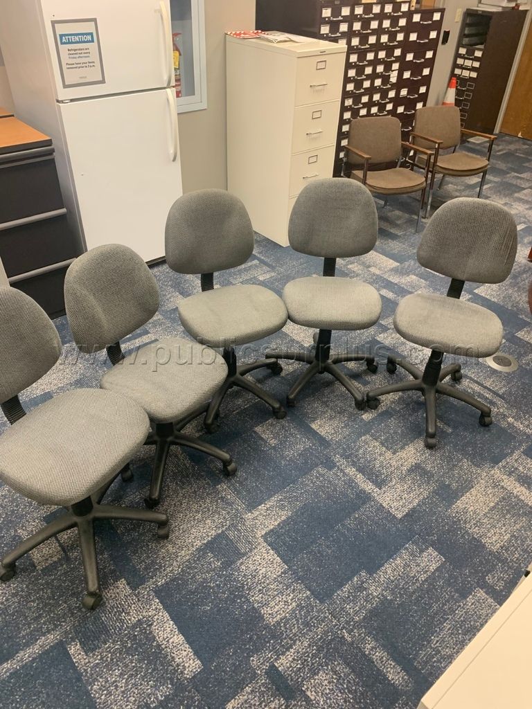 (5) Gray Rolling Chairs — photo 1