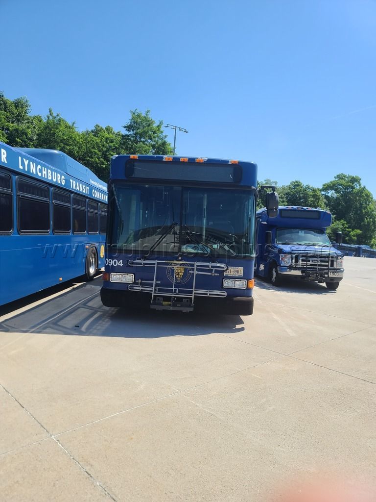 Gillig Transit — photo 1