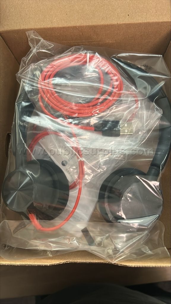 138 Poly Blackwire 3320 USB-A Headsets — photo 1