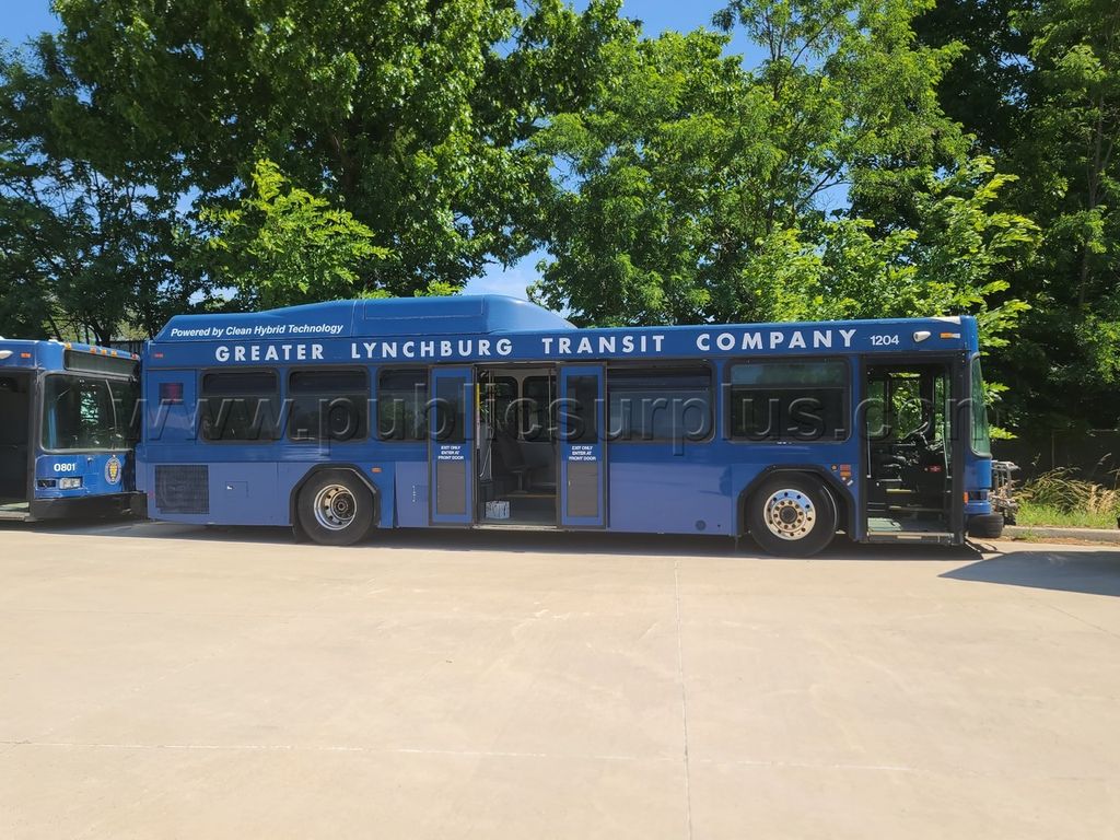 Gillig Transit — photo 1