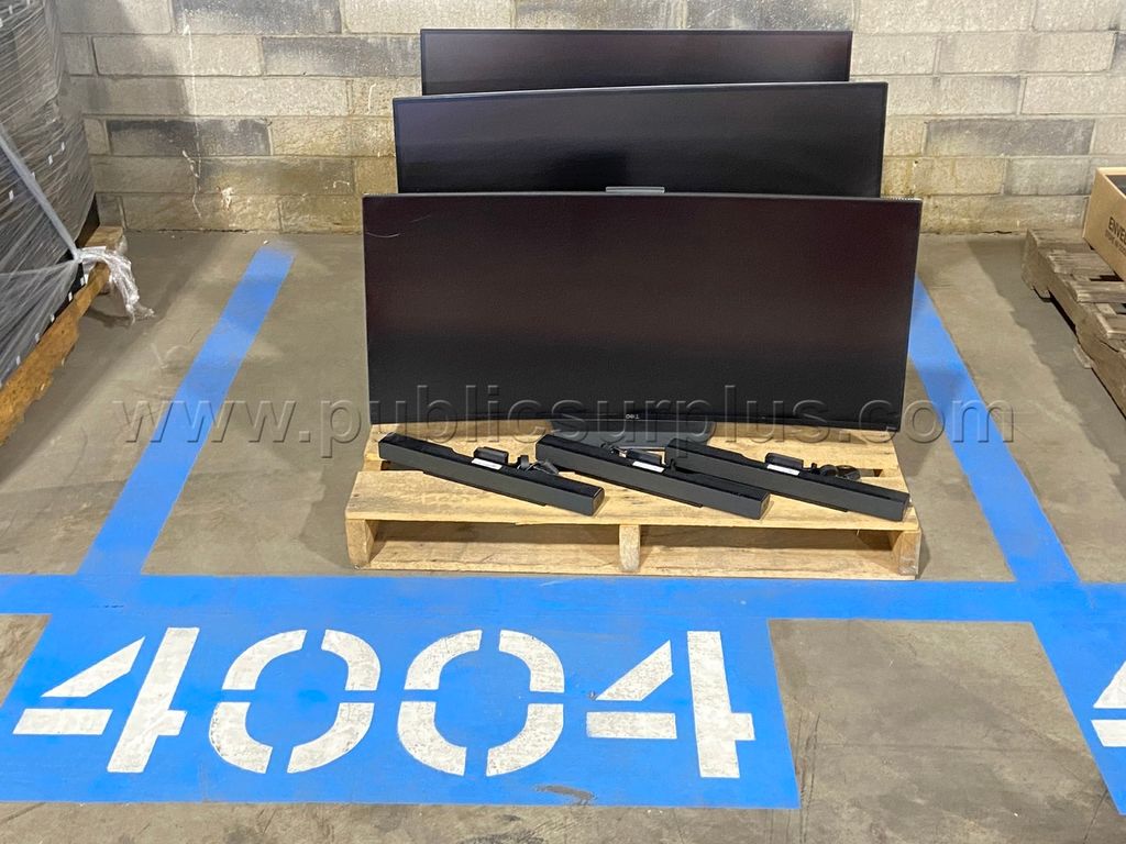 3 Dell Monitors with Speakers /RA — photo 1