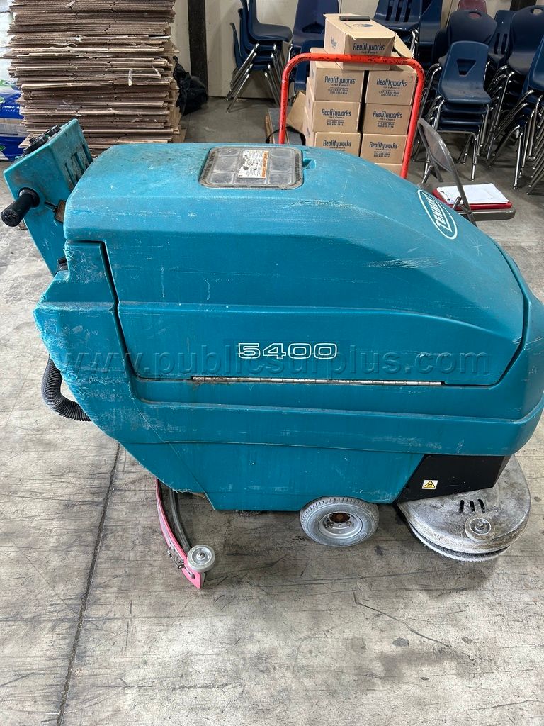 Tennant 5400 Auto Scrubber — photo 1