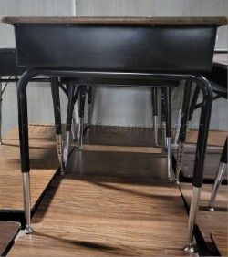 Student Desks — photo 1